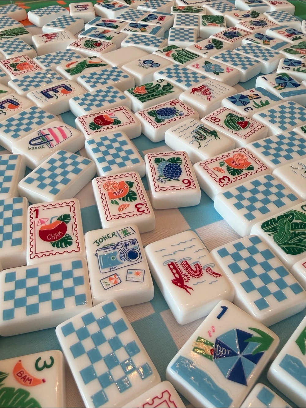 Mahjong tile set - Miss Out of Office - DUPES - Picture 10 of 16